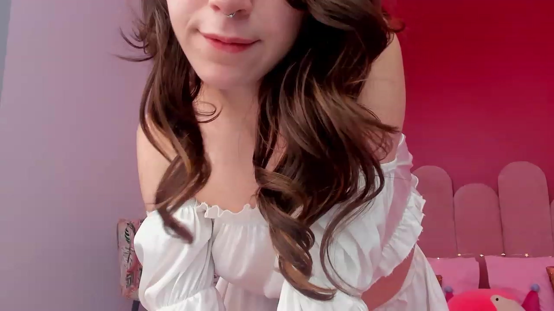 Gallery image thumbnail from ElsaYoung's myfreecams stream on, 03/24/2023, 08:07 image 12 of 20