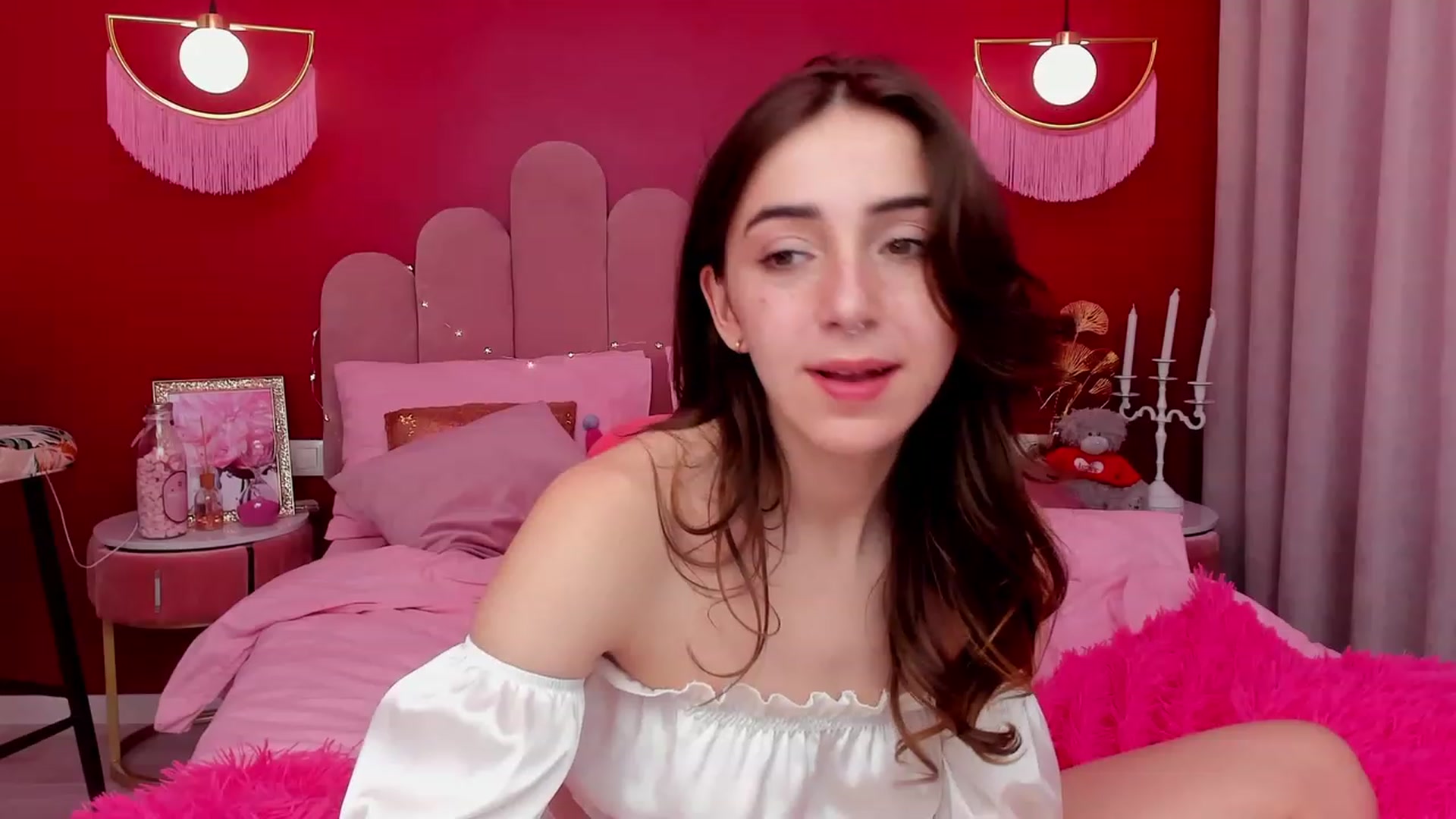Gallery image thumbnail from ElsaYoung's myfreecams stream on, 03/24/2023, 11:21 image 20 of 20