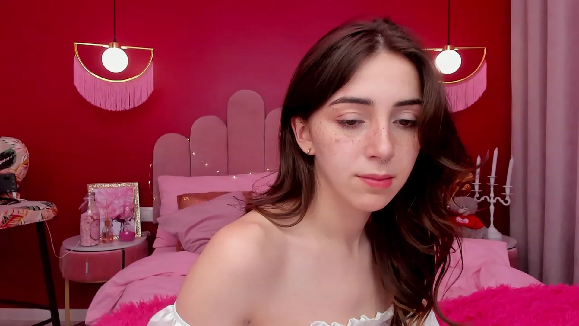 Gallery image thumbnail from ElsaYoung's myfreecams stream on, 03/24/2023, 11:21 image 4 of 20