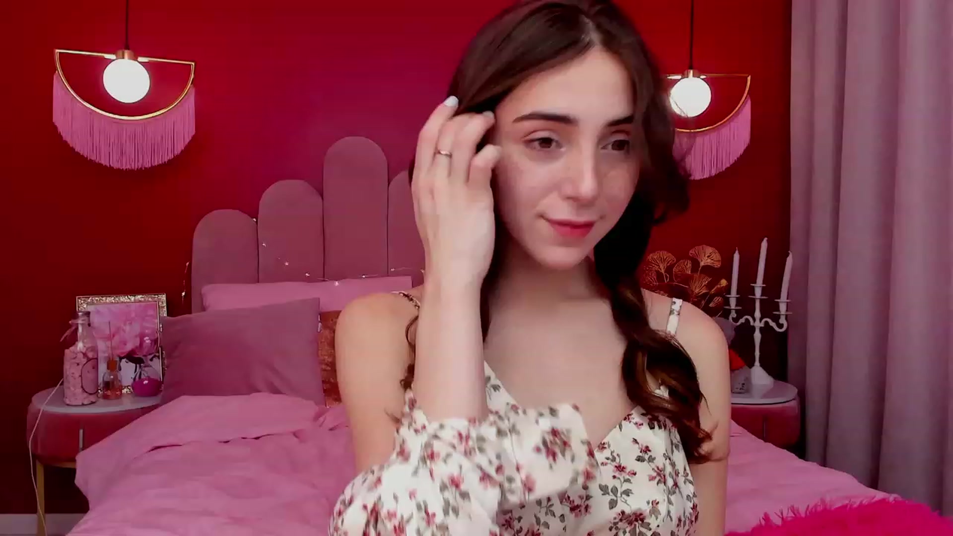 Gallery image thumbnail from ElsaYoung's myfreecams stream on, 03/25/2023, 07:54 image 18 of 20