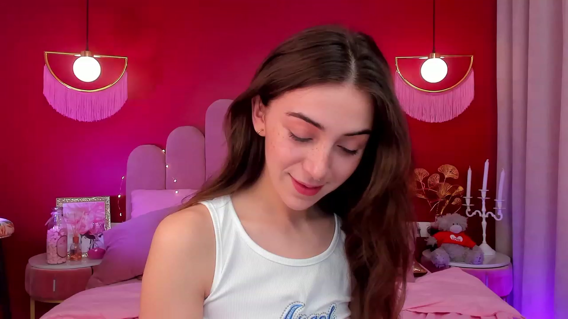 Gallery image thumbnail from ElsaYoung's myfreecams stream on, 03/26/2023, 12:48 image 8 of 20