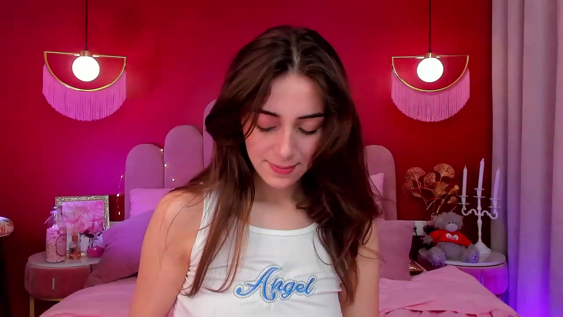 Gallery image thumbnail from ElsaYoung's myfreecams stream on, 03/26/2023, 12:48 image 13 of 20