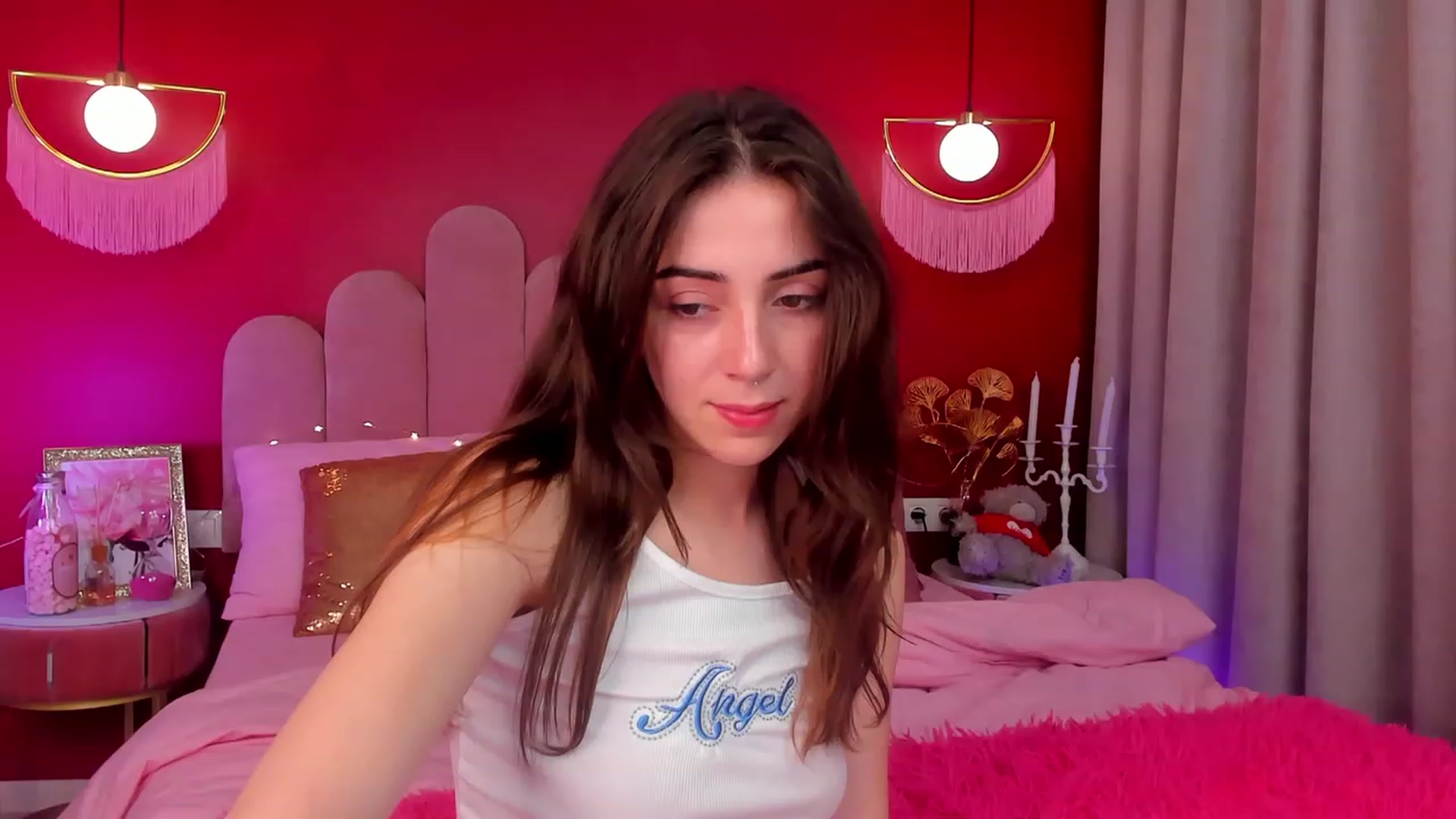 Gallery image thumbnail from ElsaYoung's myfreecams stream on, 03/26/2023, 18:46 image 9 of 20