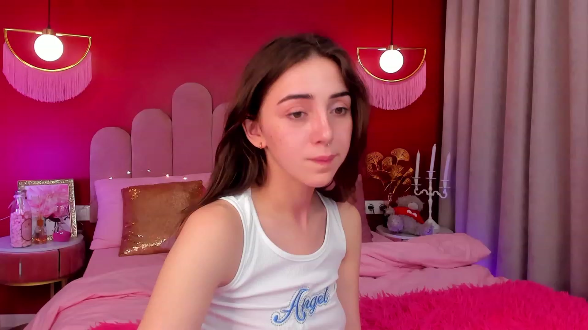 Gallery image thumbnail from ElsaYoung's myfreecams stream on, 03/26/2023, 18:46 image 12 of 20
