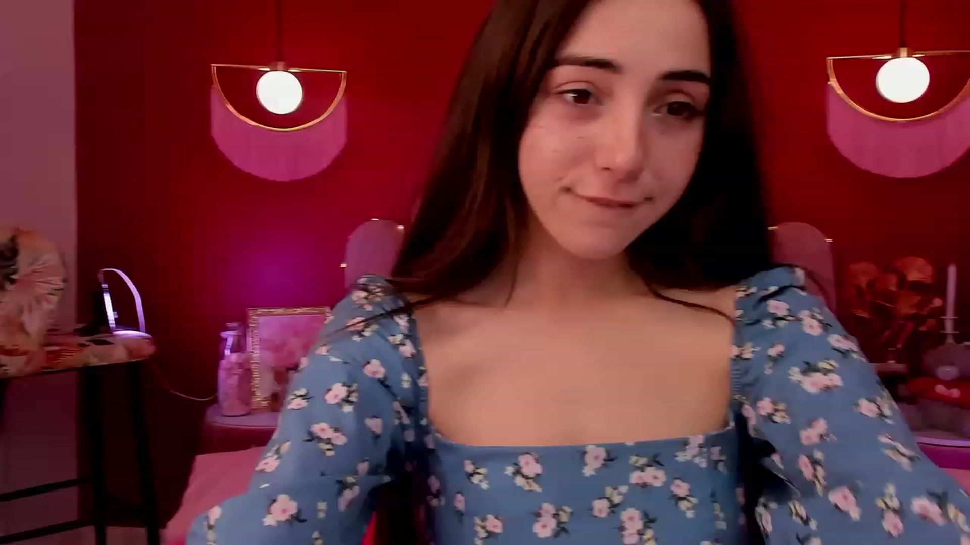 Gallery image thumbnail from ElsaYoung's myfreecams stream on, 03/28/2023, 12:39 image 6 of 20
