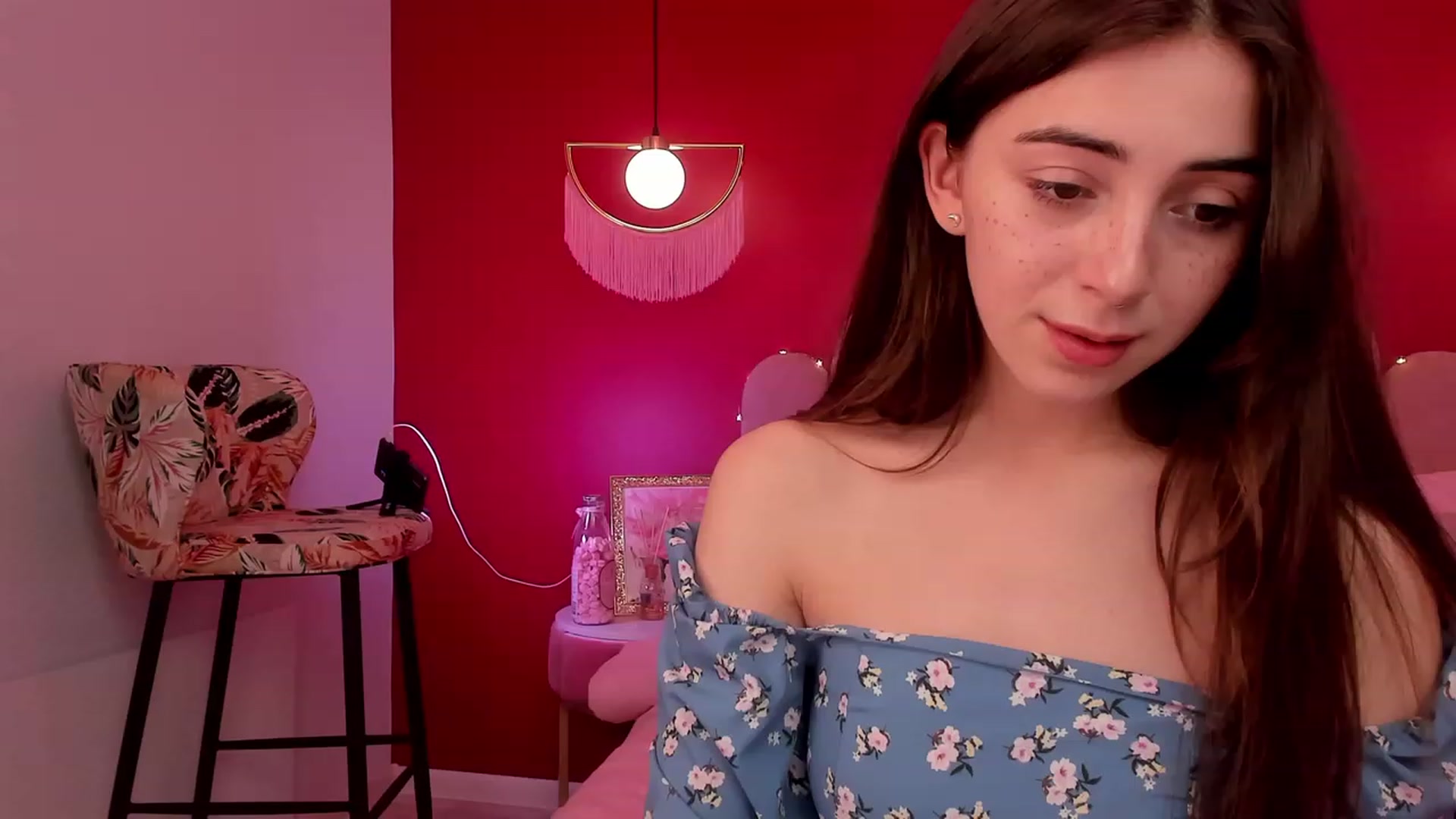 Gallery image thumbnail from ElsaYoung's myfreecams stream on, 03/28/2023, 14:42 image 16 of 20