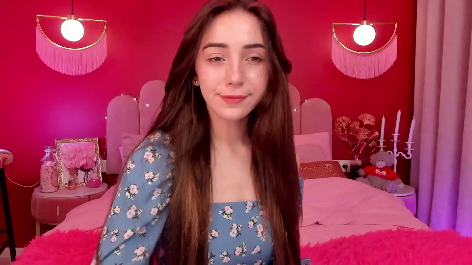 Gallery image thumbnail from ElsaYoung's myfreecams stream on, 03/28/2023, 16:06 image 1 of 20