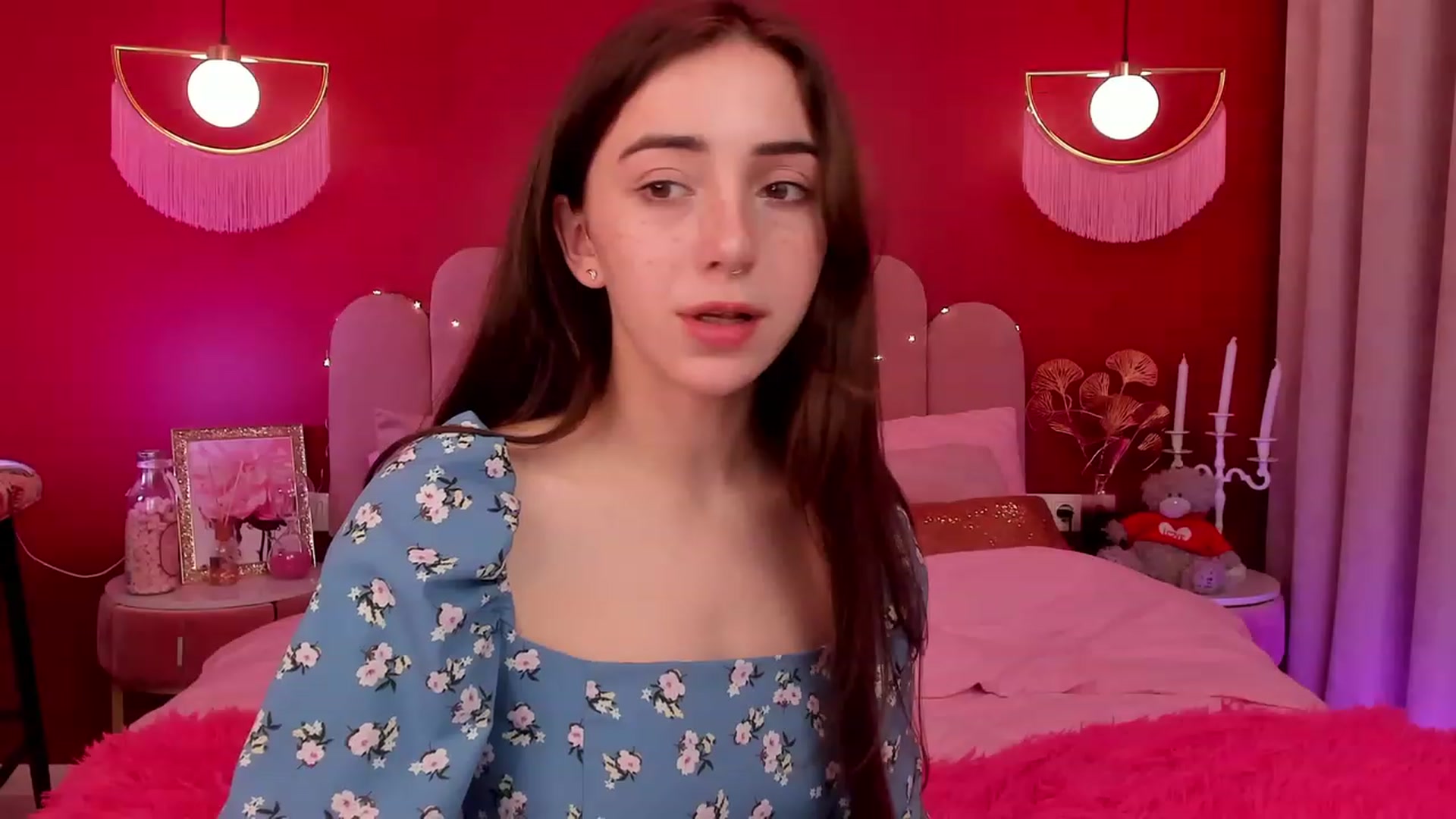Gallery image thumbnail from ElsaYoung's myfreecams stream on, 03/28/2023, 16:06 image 20 of 20