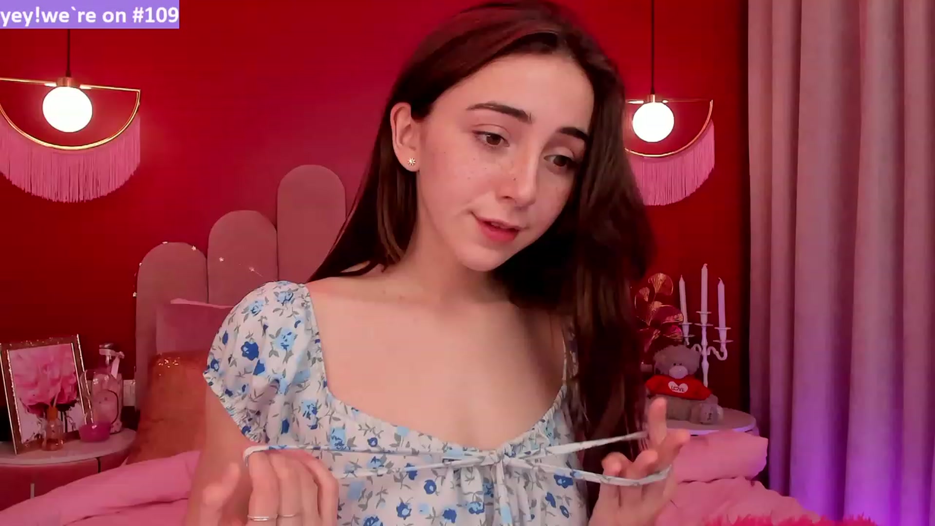 Gallery image thumbnail from ElsaYoung's myfreecams stream on, 03/31/2023, 15:58 image 2 of 20