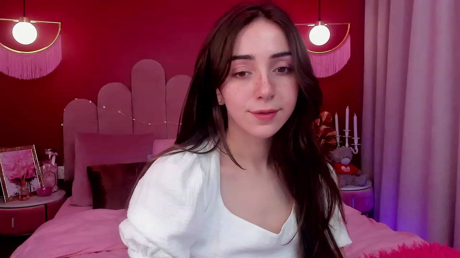 Gallery image thumbnail from ElsaYoung's myfreecams stream on, 04/01/2023, 10:02 image 4 of 20
