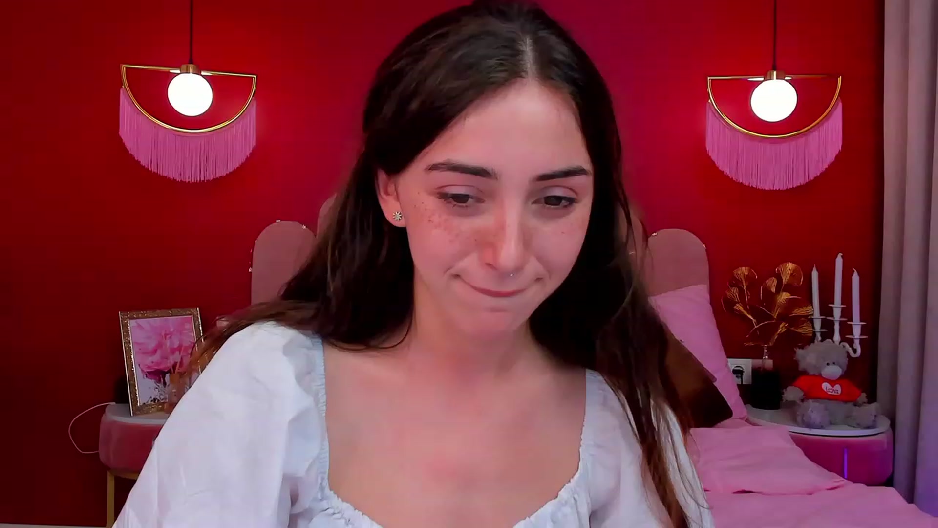 Gallery image thumbnail from ElsaYoung's myfreecams stream on, 04/02/2023, 19:10 image 5 of 20