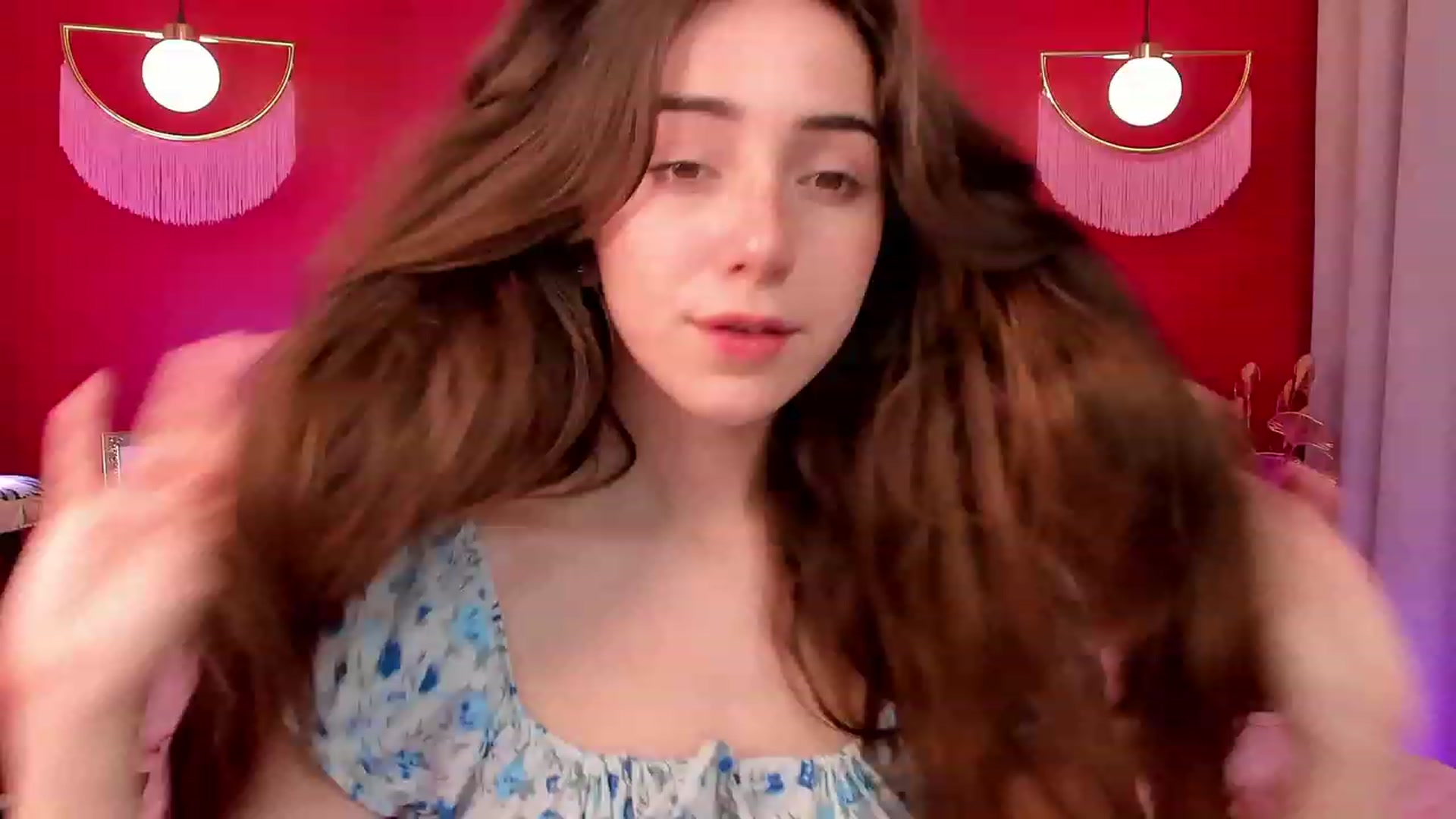 Gallery image thumbnail from ElsaYoung's myfreecams stream on, 04/08/2023, 11:47 image 7 of 20