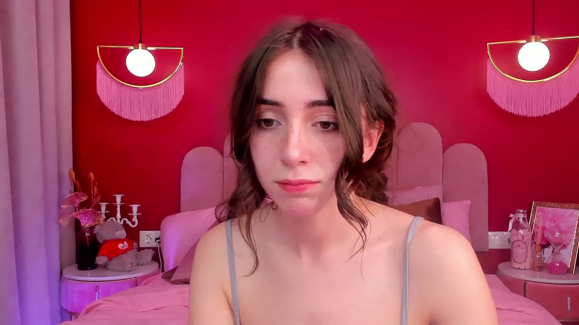 Gallery image thumbnail from ElsaYoung's myfreecams stream on, 04/23/2023, 18:09 image 1 of 20