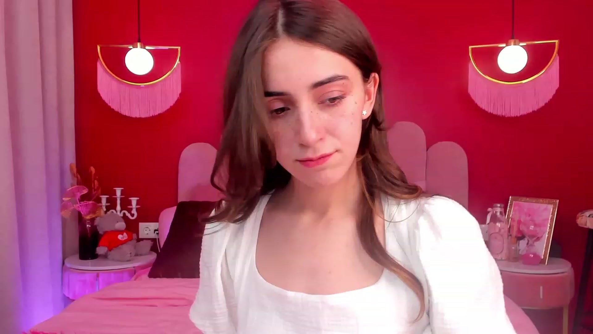 Gallery image thumbnail from ElsaYoung's myfreecams stream on, 04/25/2023, 12:45 image 9 of 20