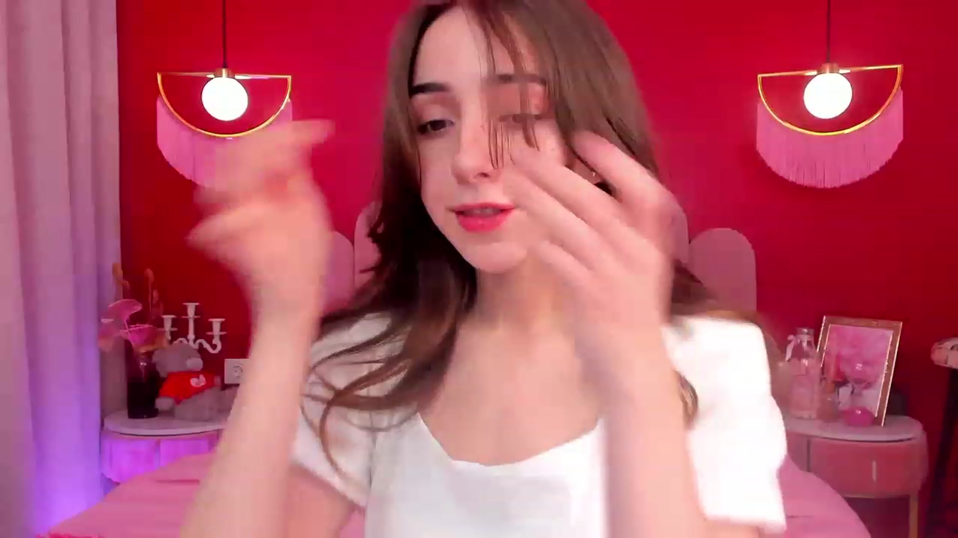 Gallery image thumbnail from ElsaYoung's myfreecams stream on, 04/25/2023, 12:45 image 8 of 20