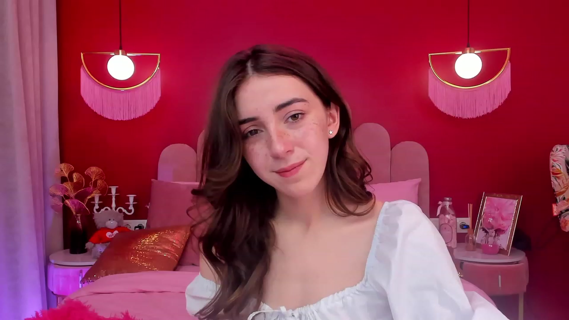 Gallery image thumbnail from ElsaYoung's myfreecams stream on, 04/27/2023, 16:27 image 8 of 20