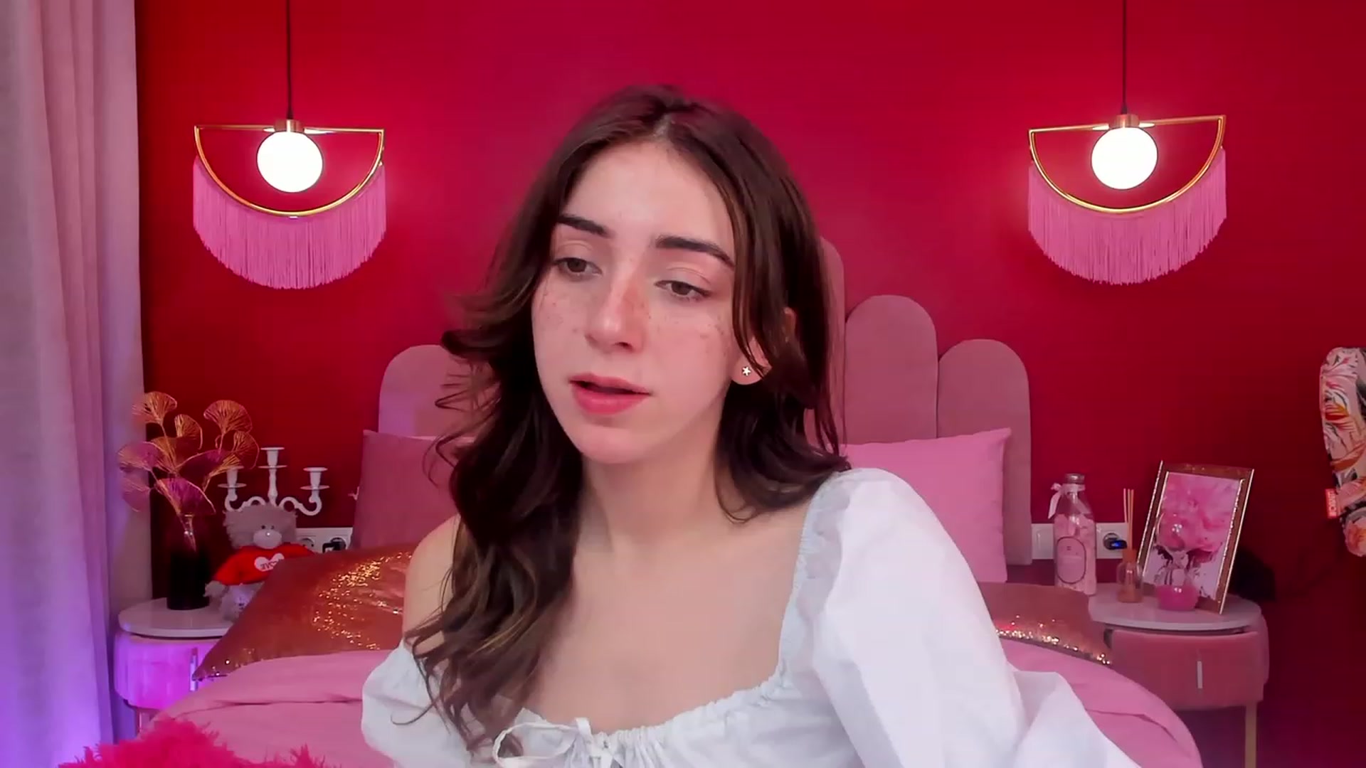 Gallery image thumbnail from ElsaYoung's myfreecams stream on, 04/27/2023, 16:27 image 7 of 20