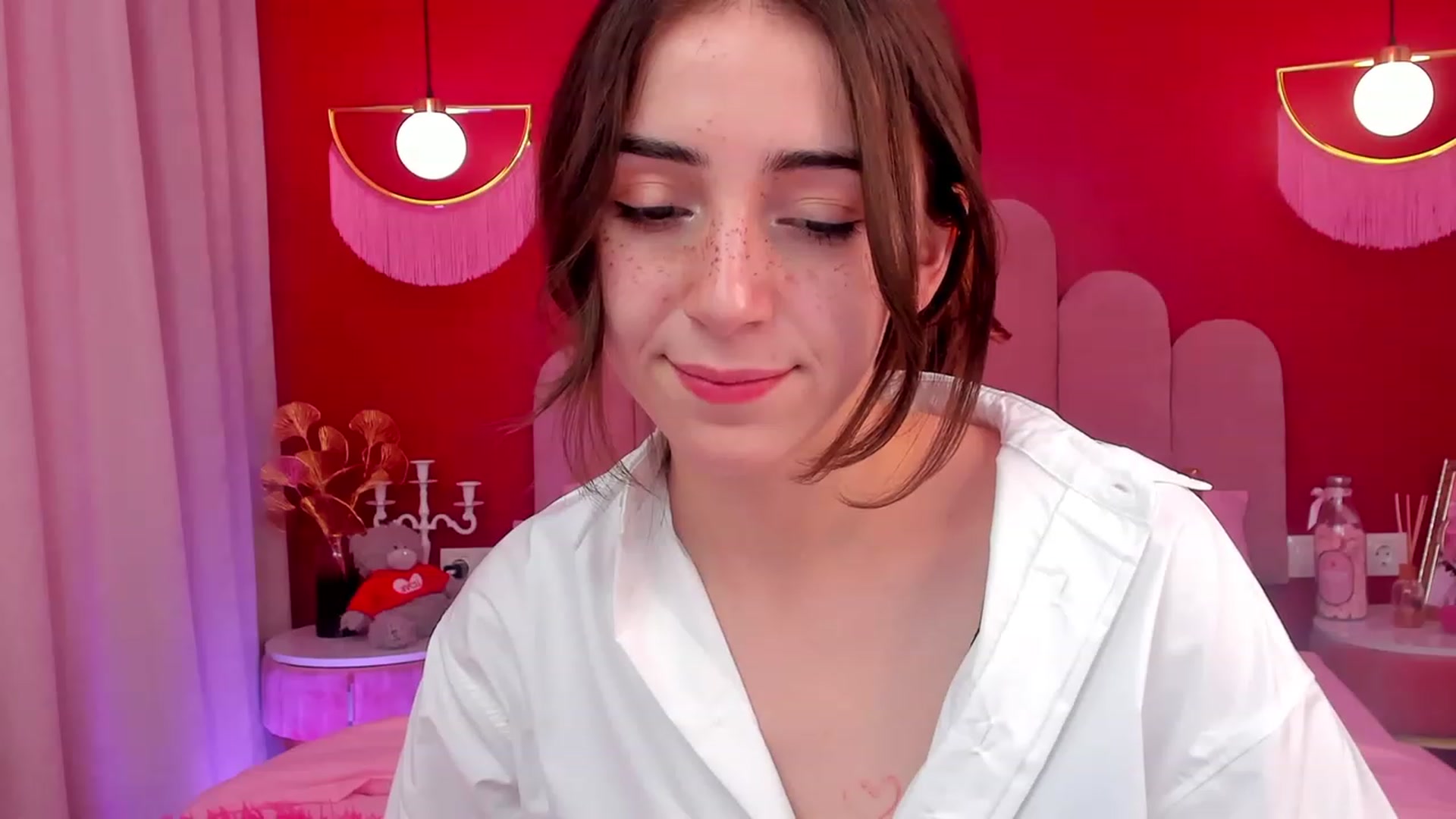 Gallery image thumbnail from ElsaYoung's myfreecams stream on, 04/29/2023, 09:23 image 17 of 20