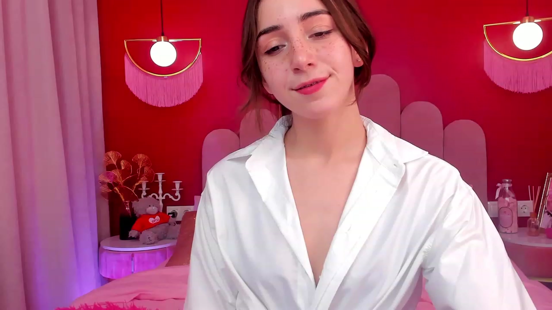 Gallery image thumbnail from ElsaYoung's myfreecams stream on, 04/29/2023, 09:23 image 7 of 20
