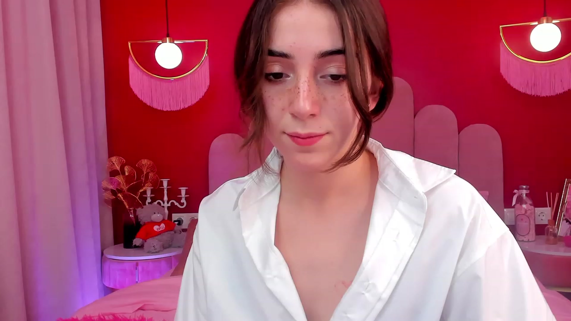 Gallery image thumbnail from ElsaYoung's myfreecams stream on, 04/29/2023, 09:23 image 10 of 20