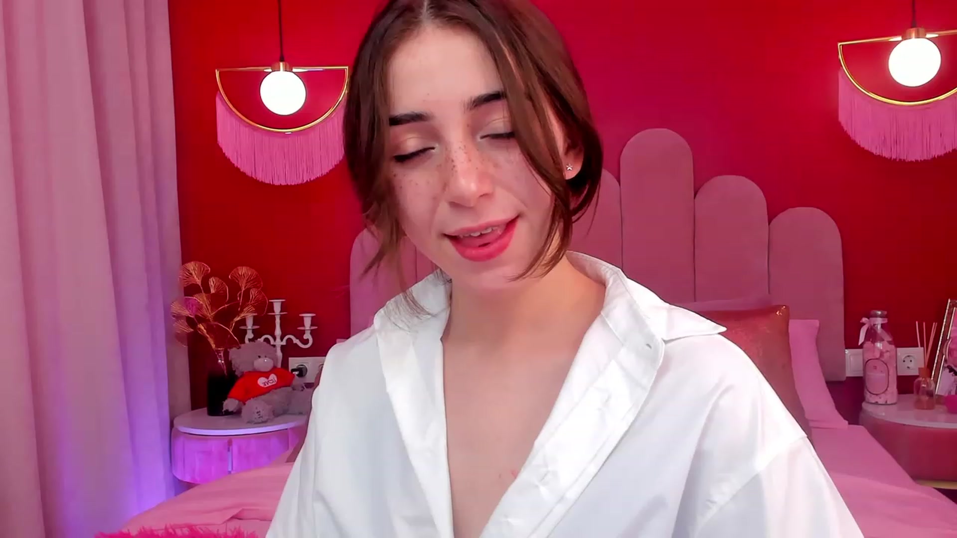 Gallery image thumbnail from ElsaYoung's myfreecams stream on, 04/29/2023, 09:23 image 13 of 20