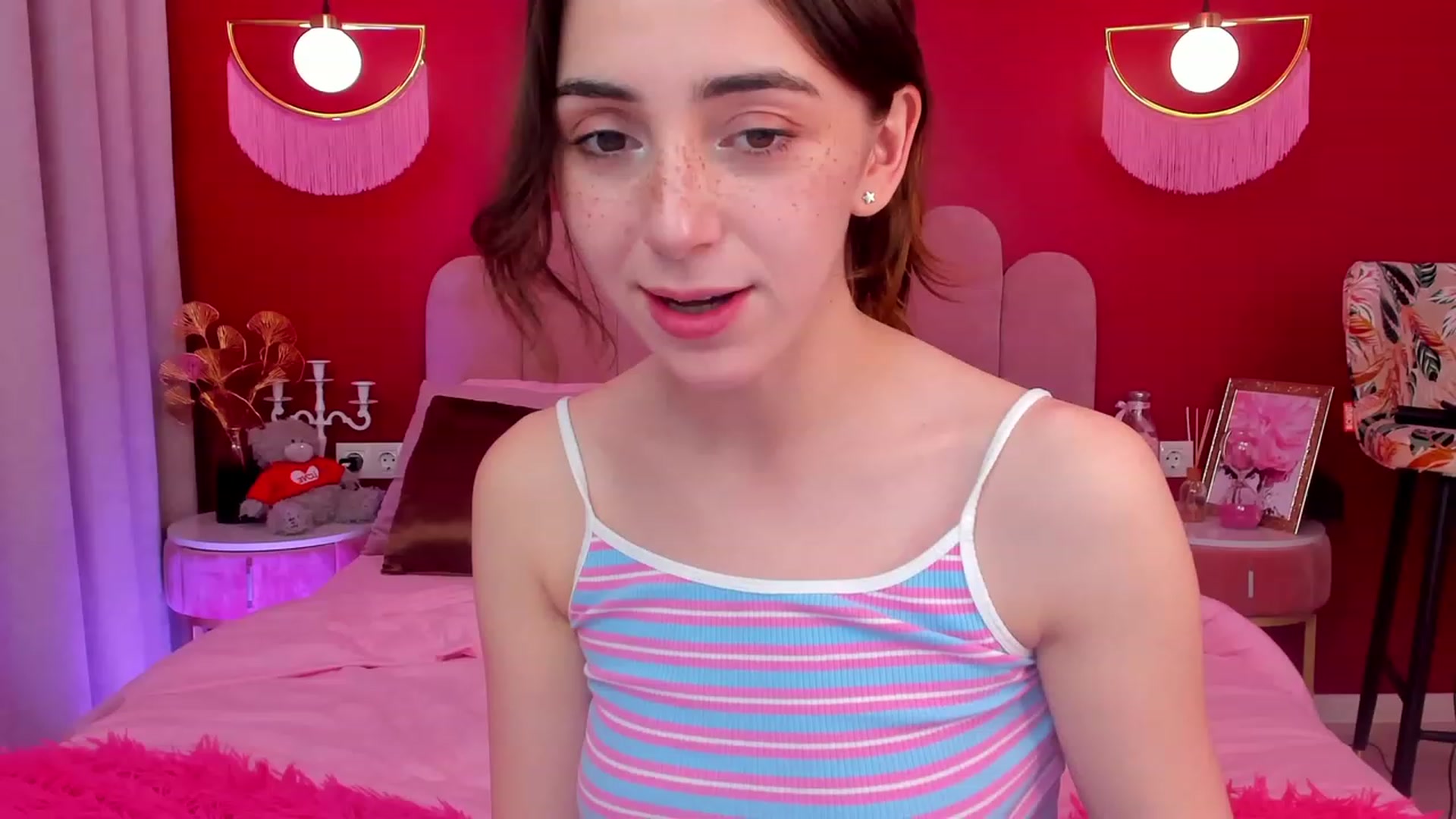 Gallery image thumbnail from ElsaYoung's myfreecams stream on, 04/30/2023, 14:51 image 20 of 20