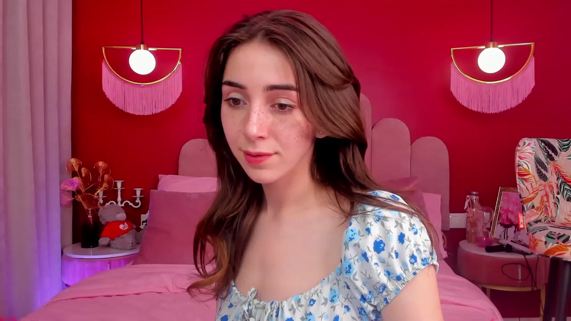 Gallery image thumbnail from ElsaYoung's myfreecams stream on, 05/05/2023, 18:58 image 1 of 20