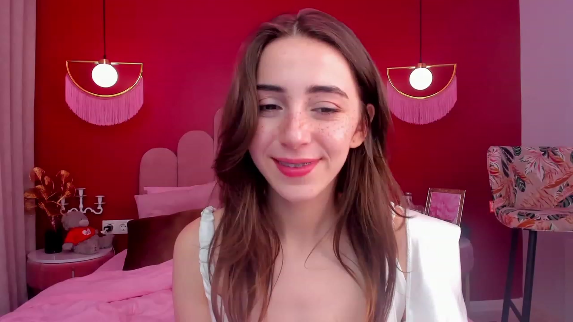 Gallery image thumbnail from ElsaYoung's myfreecams stream on, 05/07/2023, 14:28 image 12 of 20