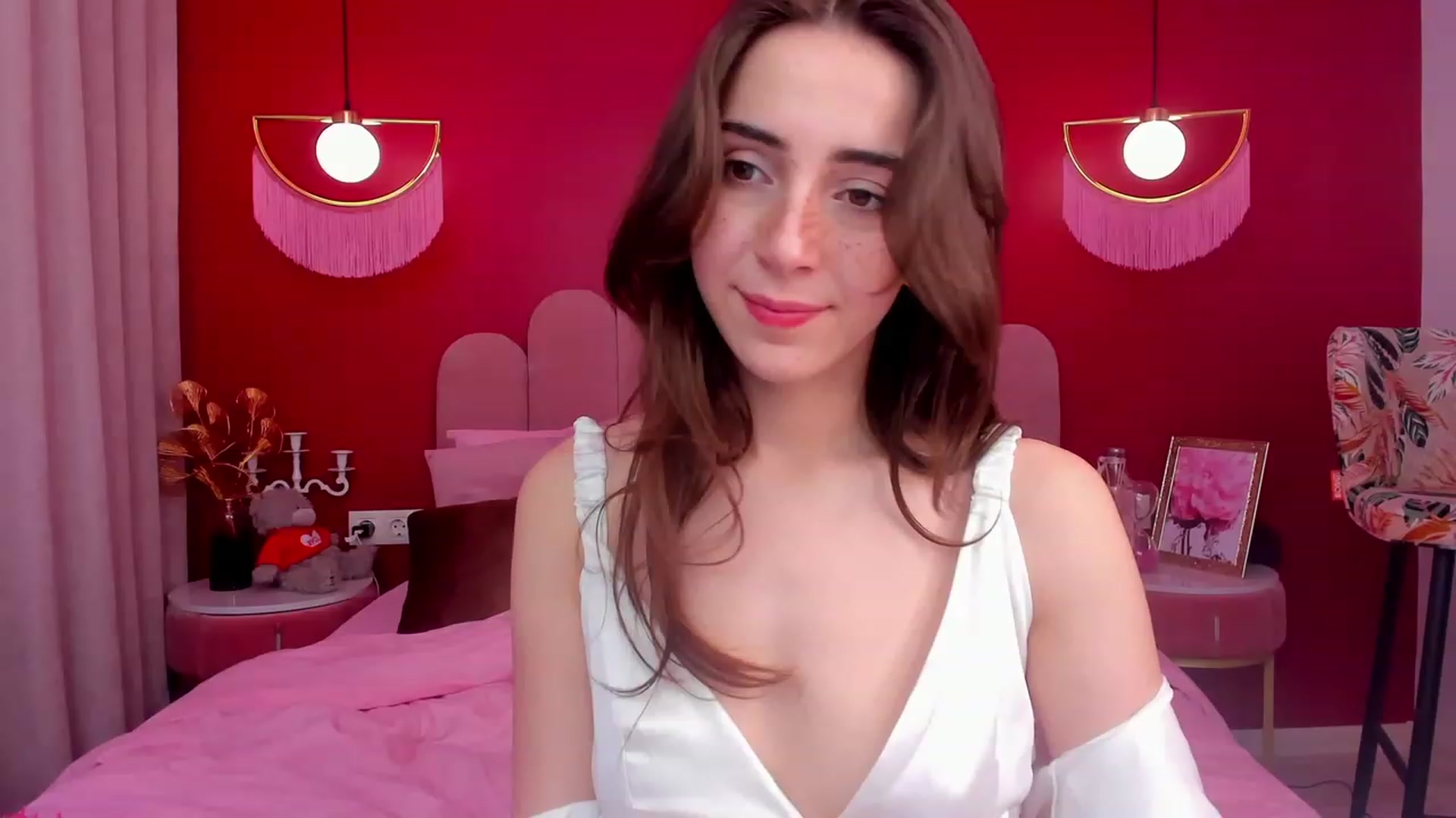 Gallery image thumbnail from ElsaYoung's myfreecams stream on, 05/07/2023, 14:28 image 14 of 20