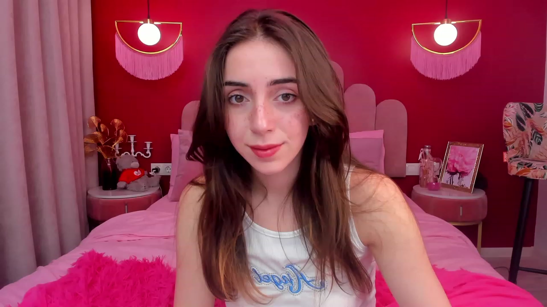 Gallery image thumbnail from ElsaYoung's myfreecams stream on, 05/09/2023, 17:19 image 20 of 20