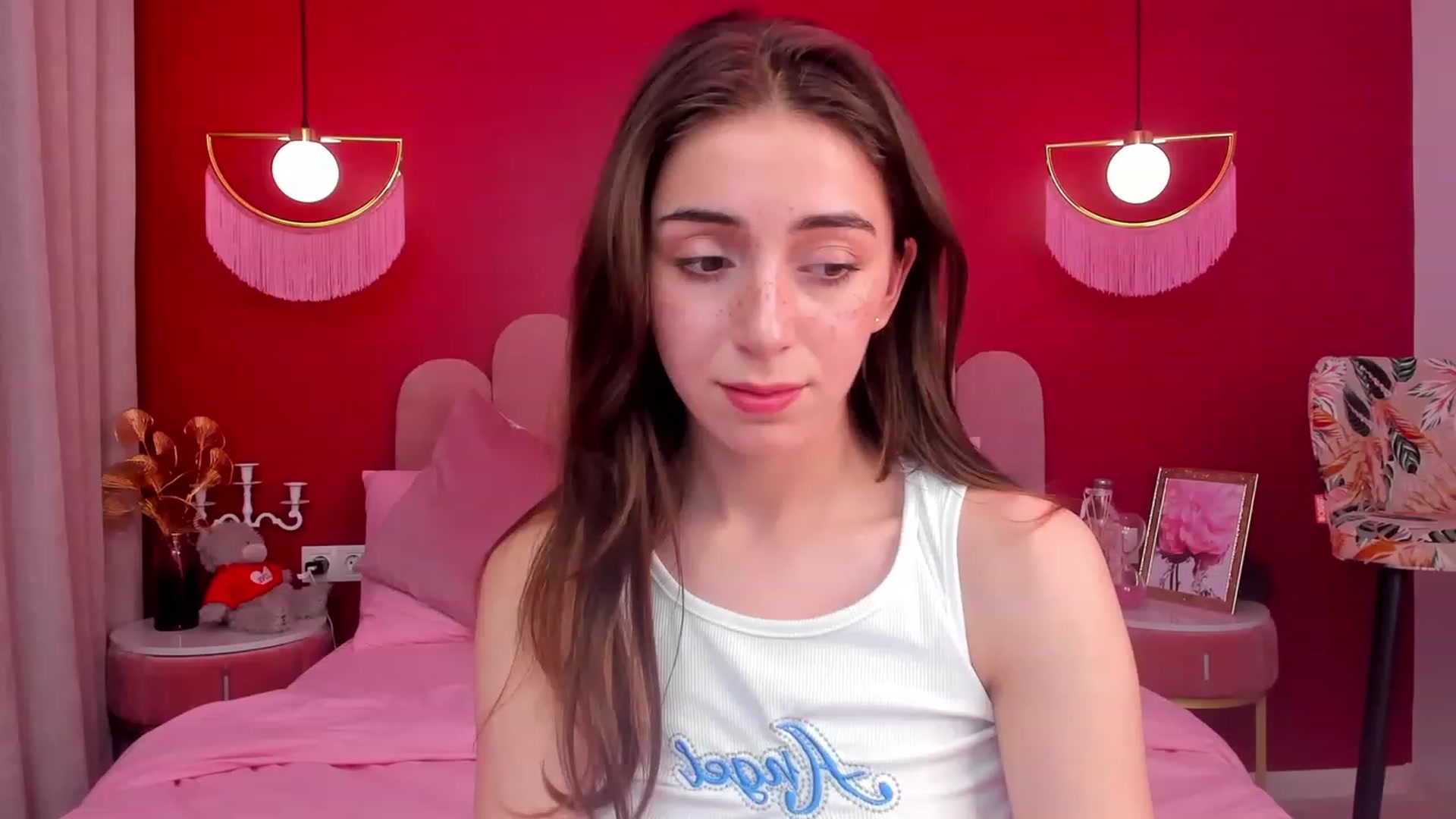 Gallery image thumbnail from ElsaYoung's myfreecams stream on, 05/09/2023, 18:45 image 6 of 20