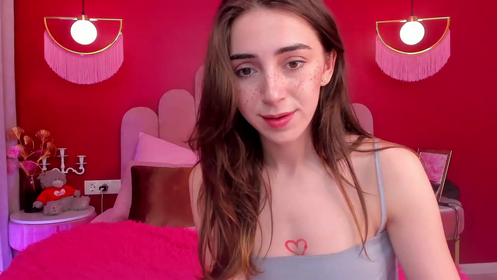 Gallery image thumbnail from ElsaYoung's myfreecams stream on, 05/11/2023, 16:24 image 20 of 20