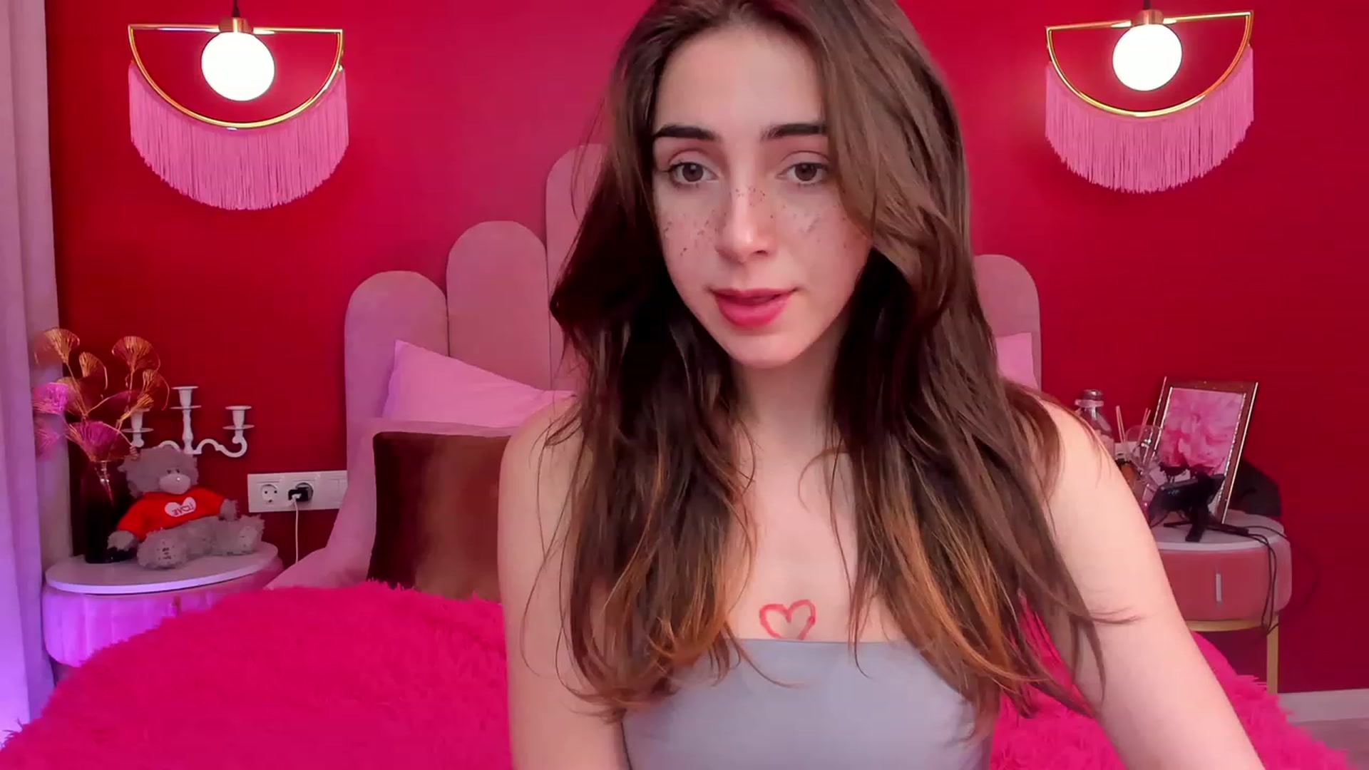 Gallery image thumbnail from ElsaYoung's myfreecams stream on, 05/11/2023, 17:37 image 1 of 20