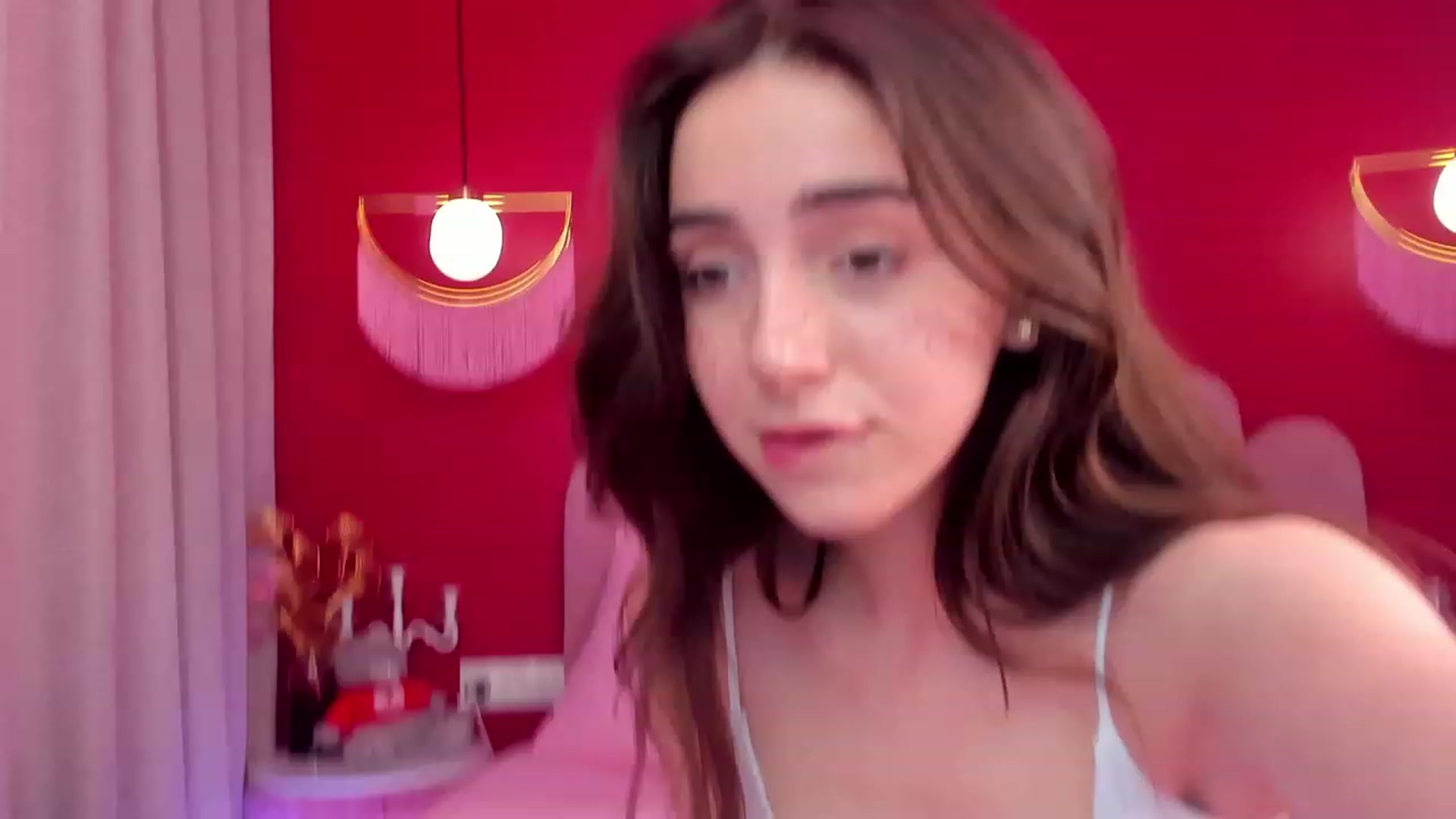 Gallery image thumbnail from ElsaYoung's myfreecams stream on, 05/12/2023, 12:50 image 17 of 20