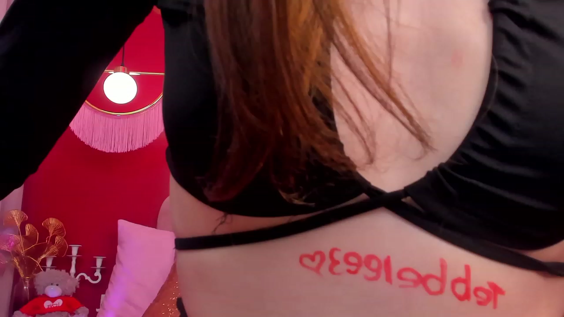 Gallery image thumbnail from ElsaYoung's myfreecams stream on, 05/13/2023, 10:58 image 18 of 20