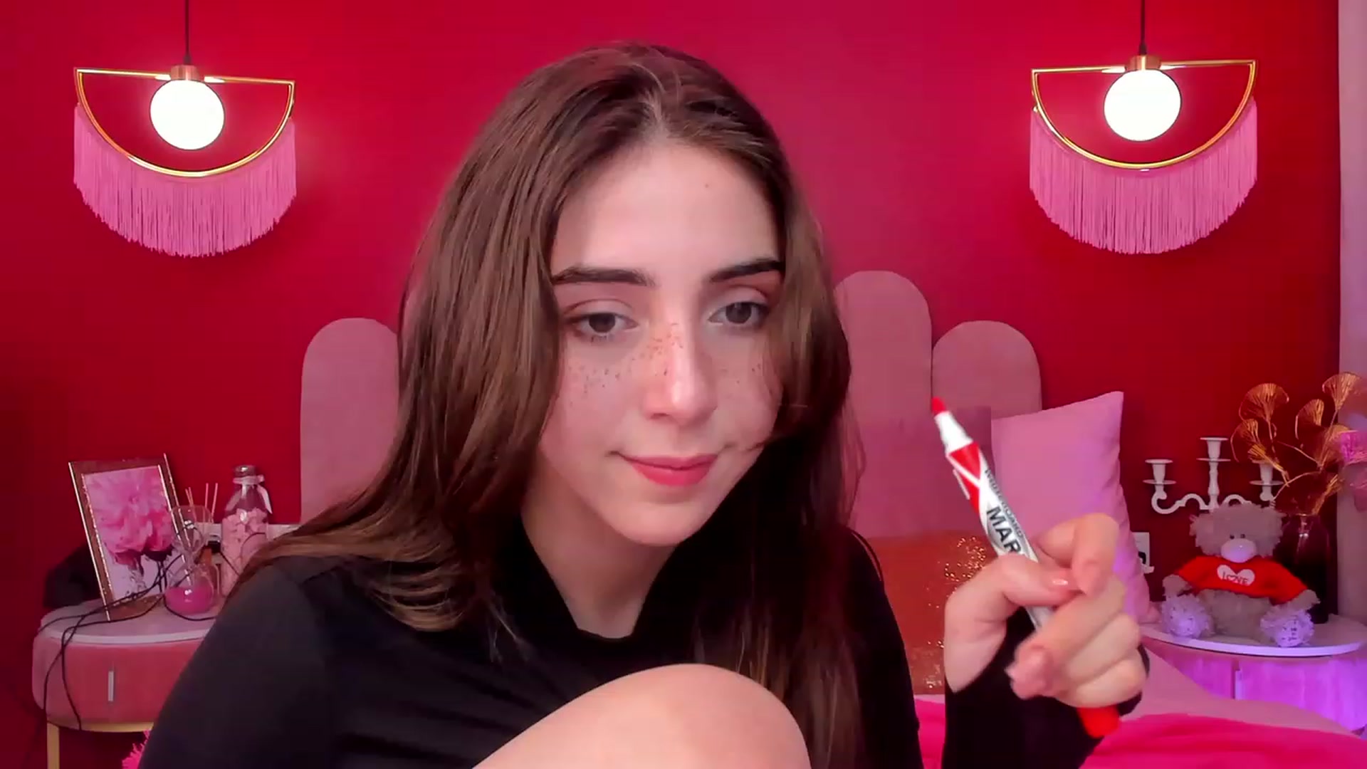 Gallery image thumbnail from ElsaYoung's myfreecams stream on, 05/13/2023, 12:08 image 1 of 20