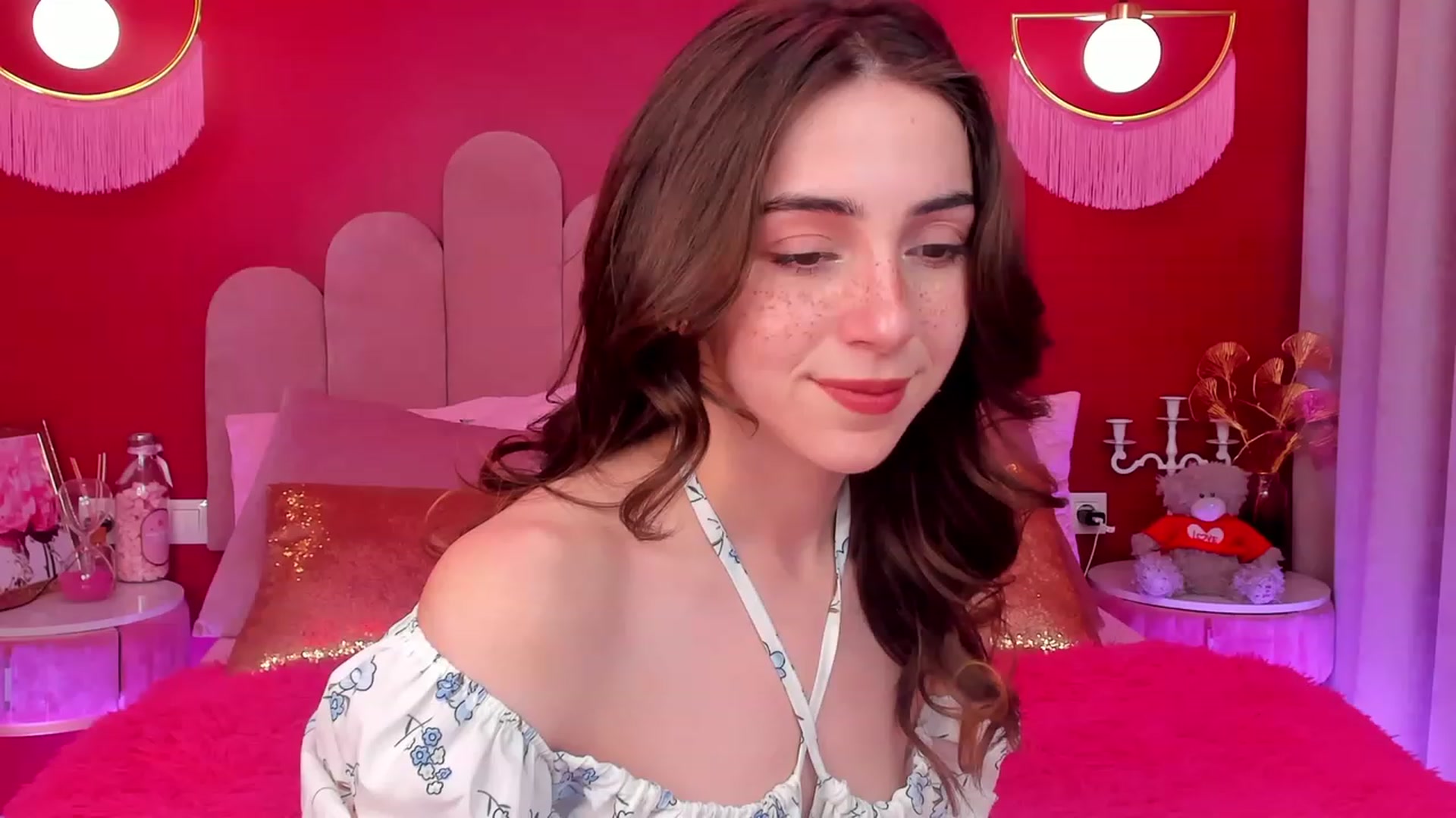 Gallery image thumbnail from ElsaYoung's myfreecams stream on, 05/14/2023, 14:54 image 1 of 20