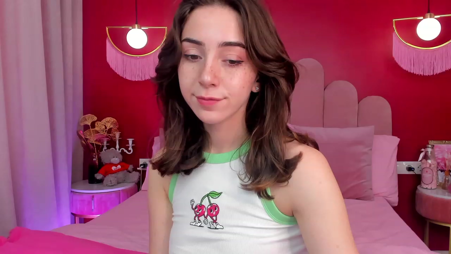 Gallery image thumbnail from ElsaYoung's myfreecams stream on, 05/25/2023, 13:41 image 16 of 20