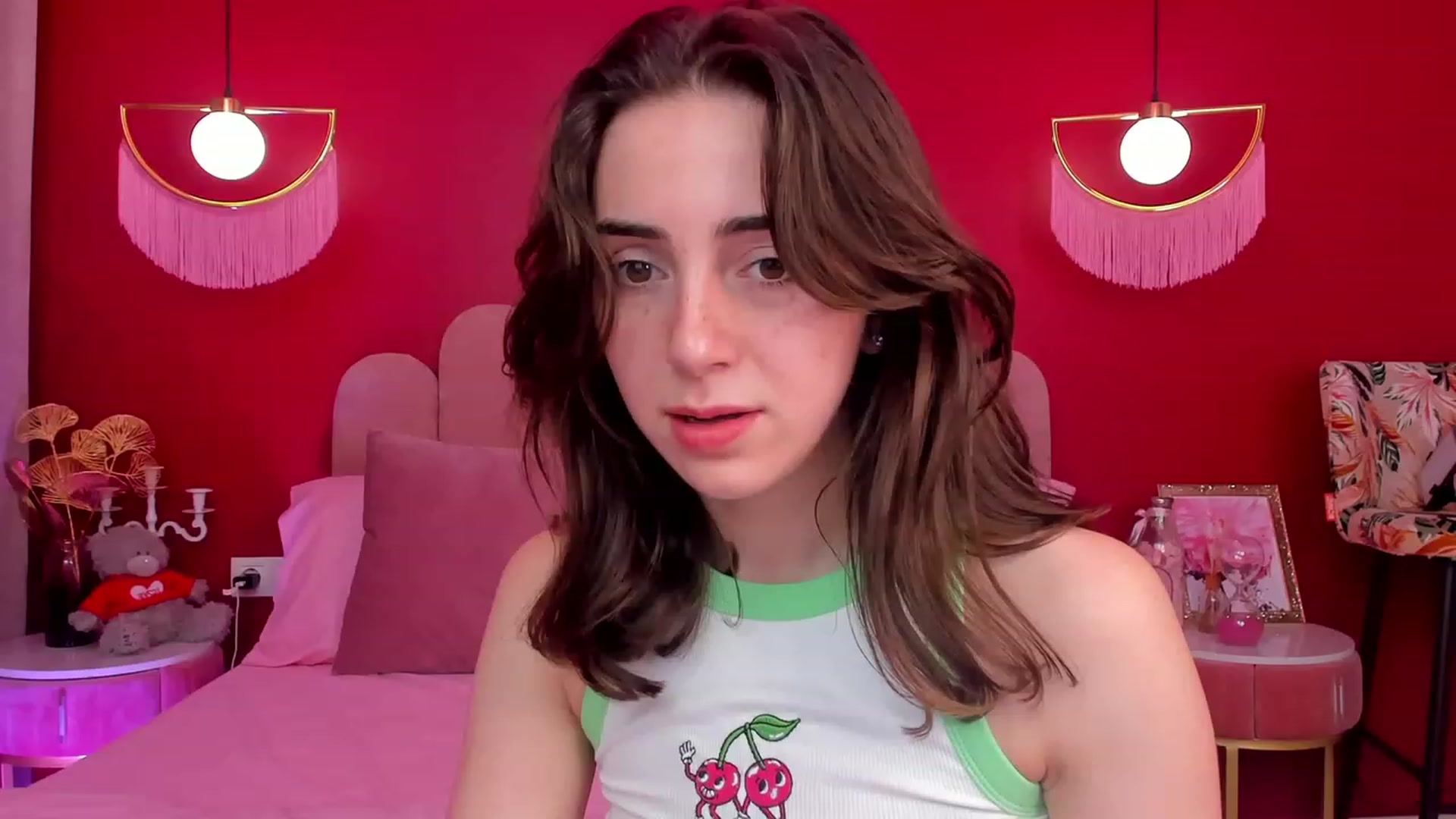 Gallery image thumbnail from ElsaYoung's myfreecams stream on, 05/25/2023, 17:27 image 14 of 20