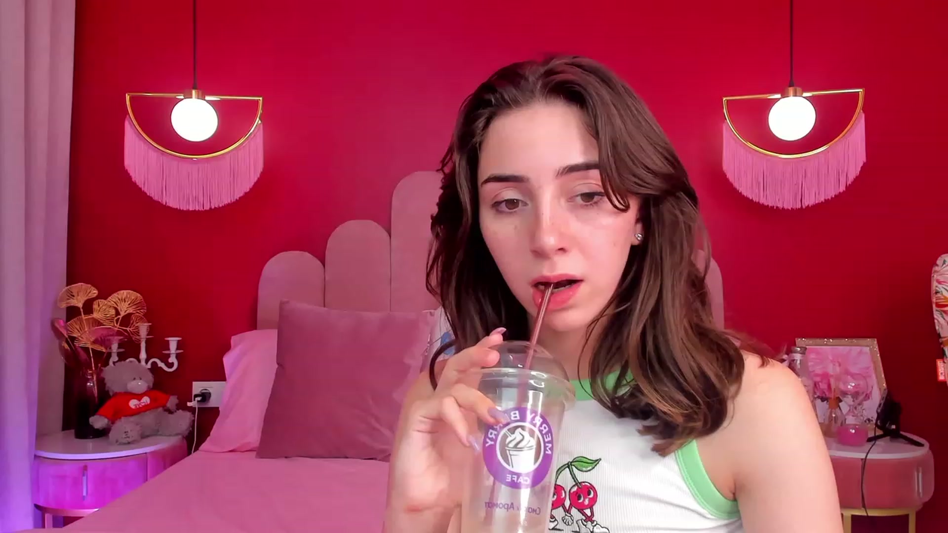 Gallery image thumbnail from ElsaYoung's myfreecams stream on, 05/25/2023, 17:27 image 20 of 20