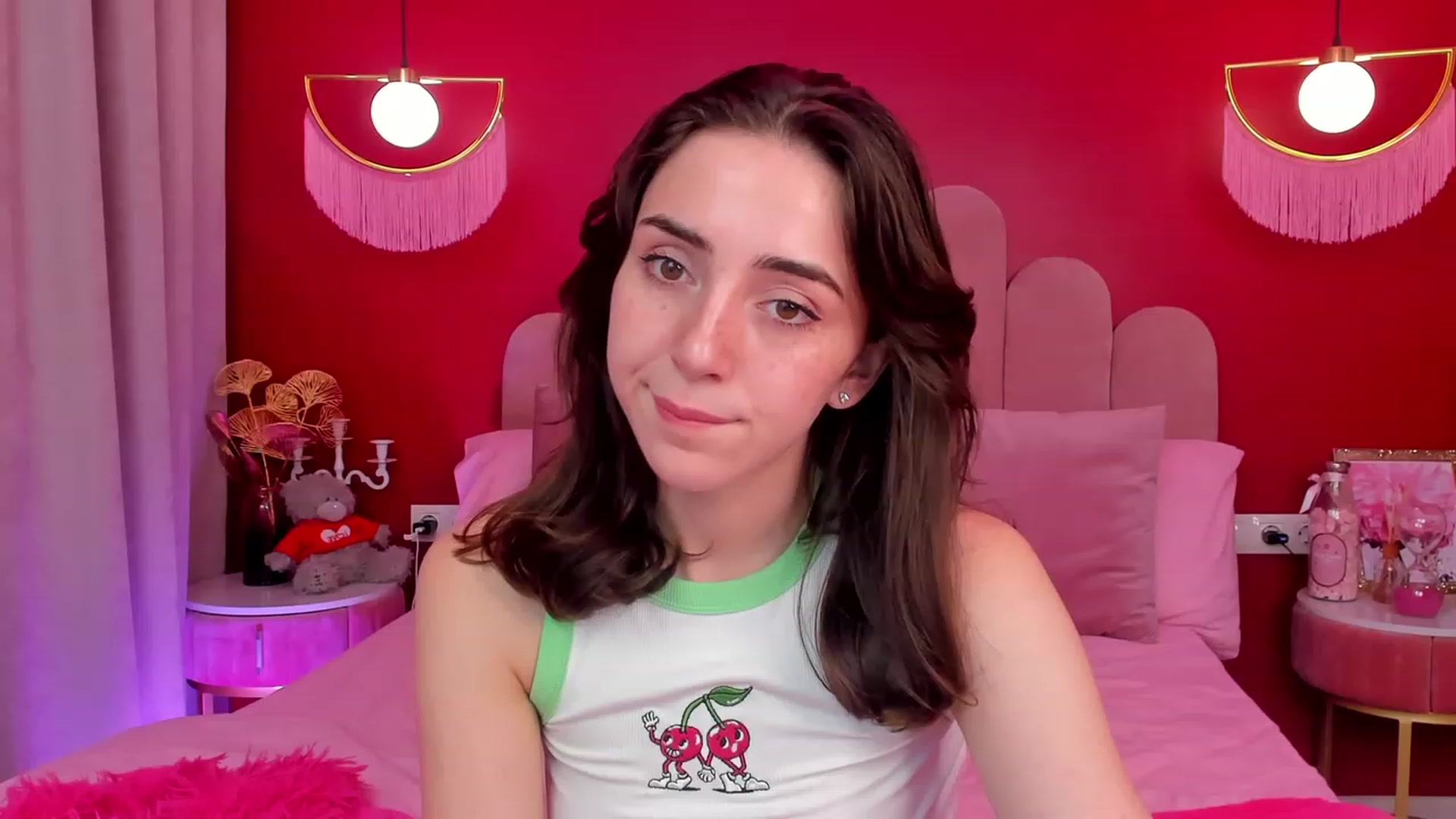 Gallery image thumbnail from ElsaYoung's myfreecams stream on, 05/25/2023, 17:27 image 4 of 20