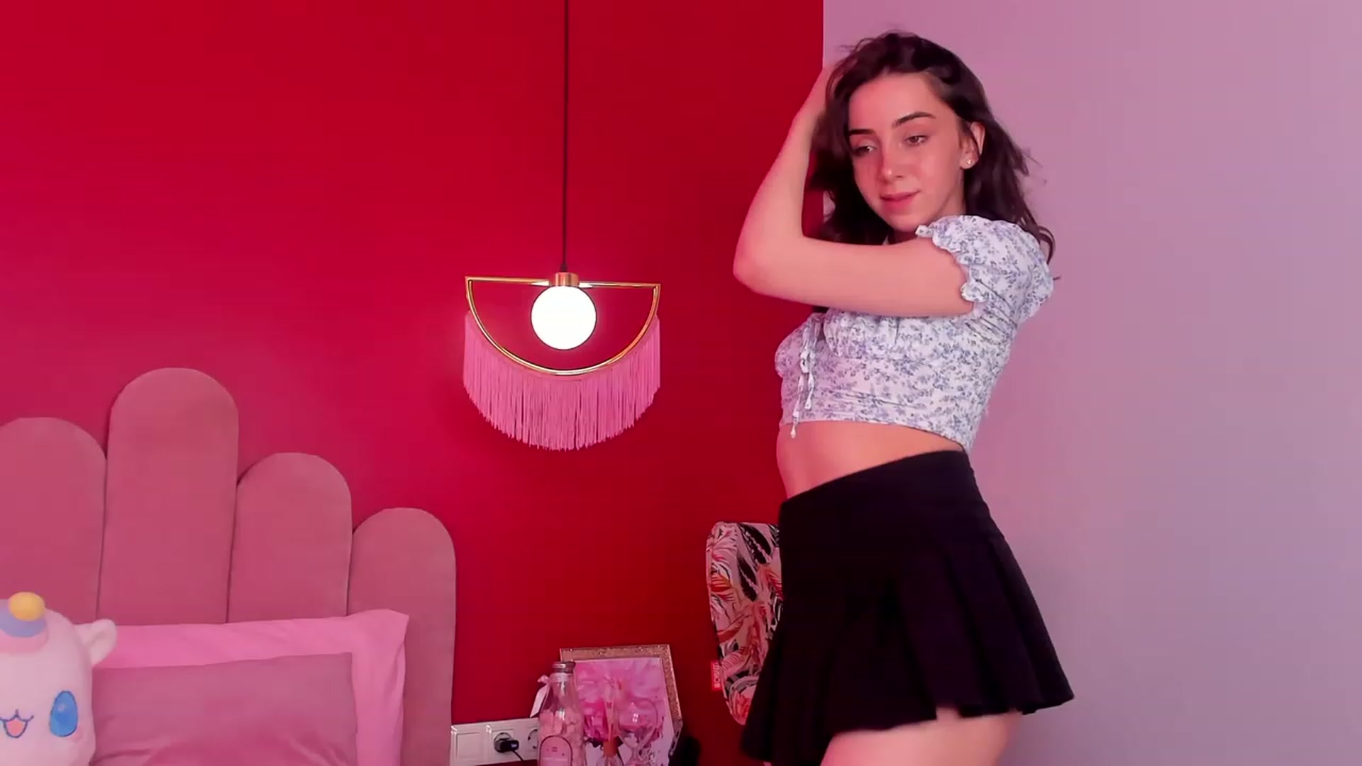 Gallery image thumbnail from ElsaYoung's myfreecams stream on, 05/26/2023, 05:16 image 8 of 20
