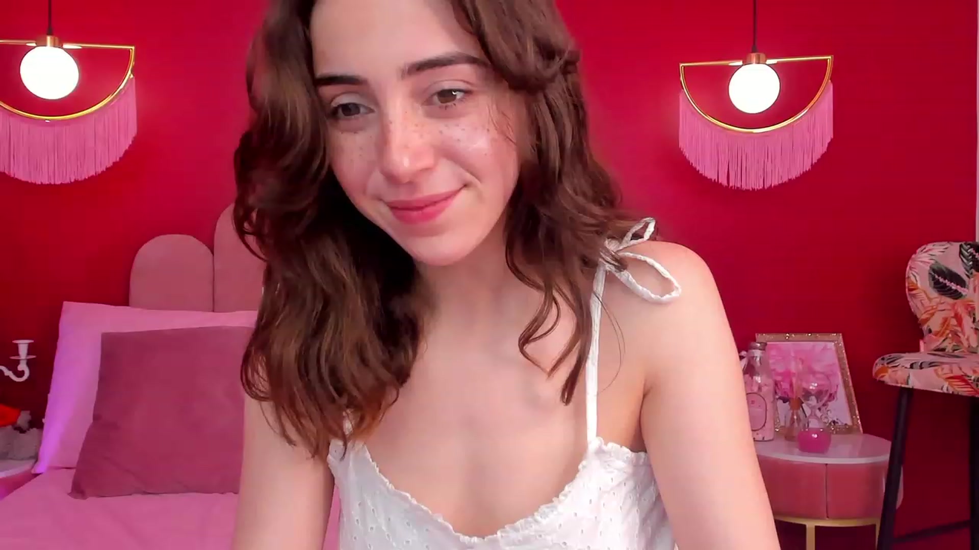 Gallery image thumbnail from ElsaYoung's myfreecams stream on, 05/27/2023, 06:28 image 19 of 20