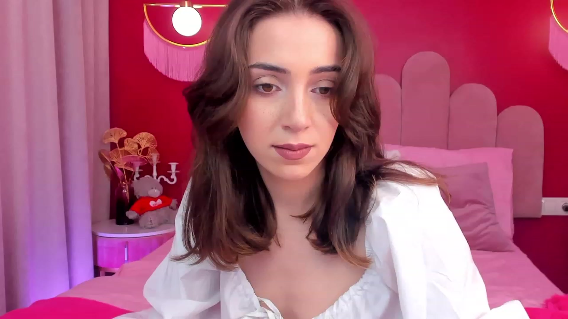 Gallery image thumbnail from ElsaYoung's myfreecams stream on, 05/28/2023, 12:48 image 2 of 20