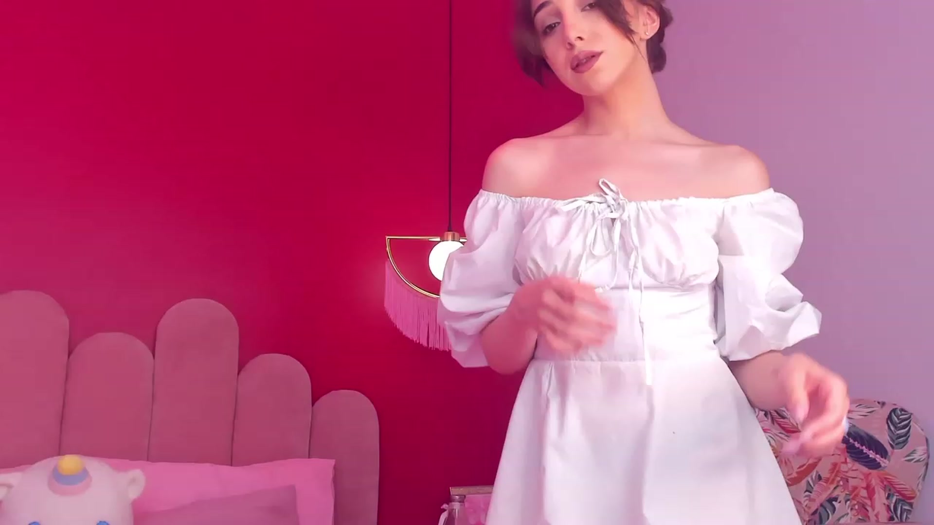 Gallery image thumbnail from ElsaYoung's myfreecams stream on, 05/28/2023, 12:48 image 14 of 20