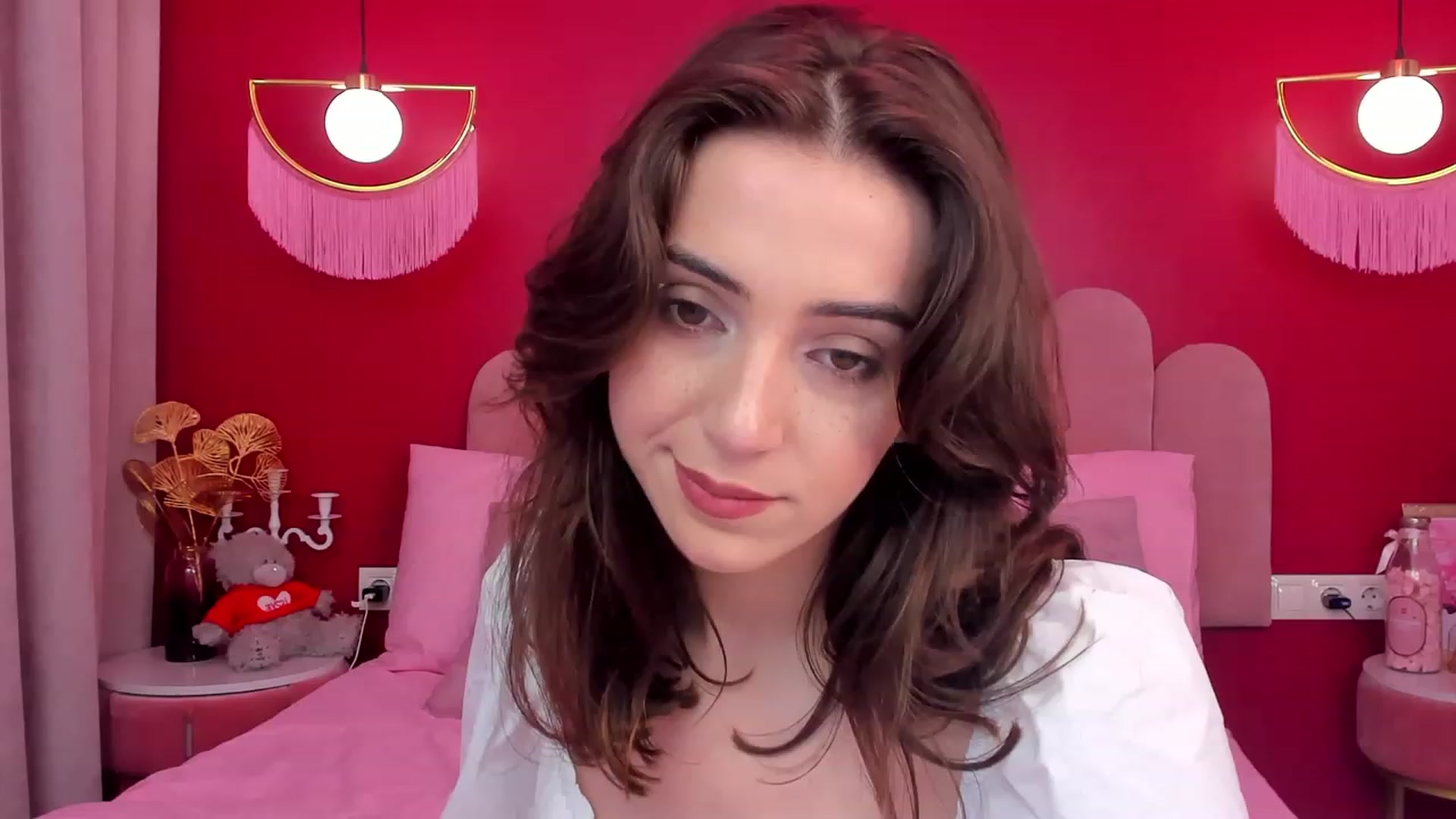 Gallery image thumbnail from ElsaYoung's myfreecams stream on, 05/28/2023, 16:01 image 10 of 20