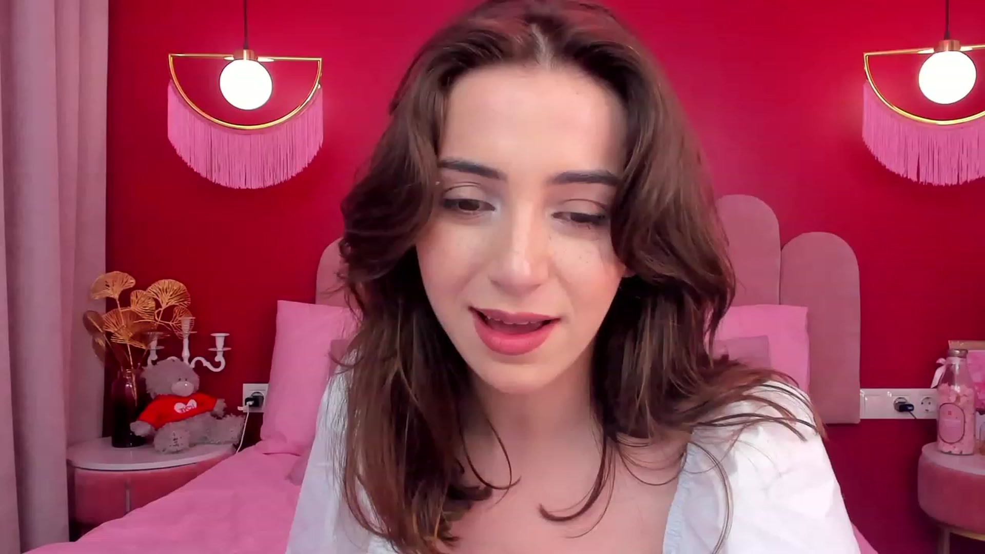 Gallery image thumbnail from ElsaYoung's myfreecams stream on, 05/28/2023, 16:01 image 9 of 20