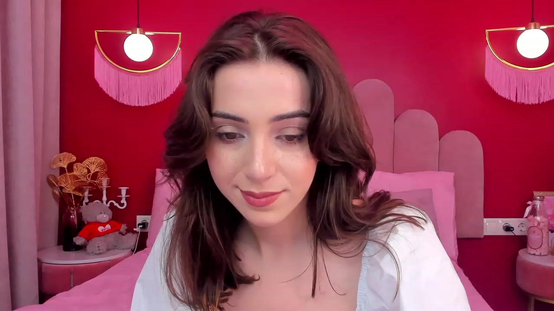 Gallery image thumbnail from ElsaYoung's myfreecams stream on, 05/28/2023, 16:01 image 7 of 20