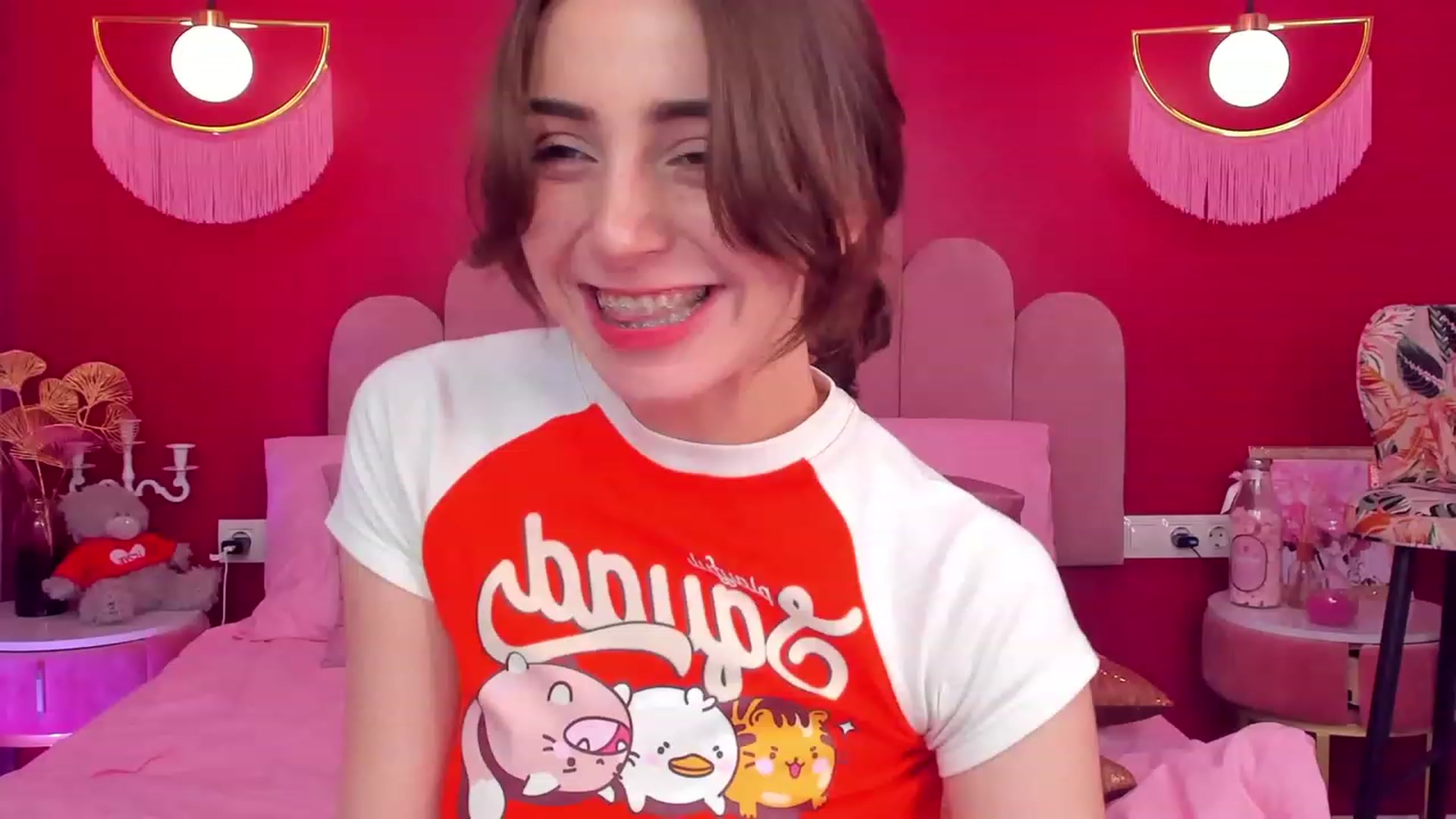 Gallery image thumbnail from ElsaYoung's myfreecams stream on, 05/30/2023, 12:40 image 3 of 20