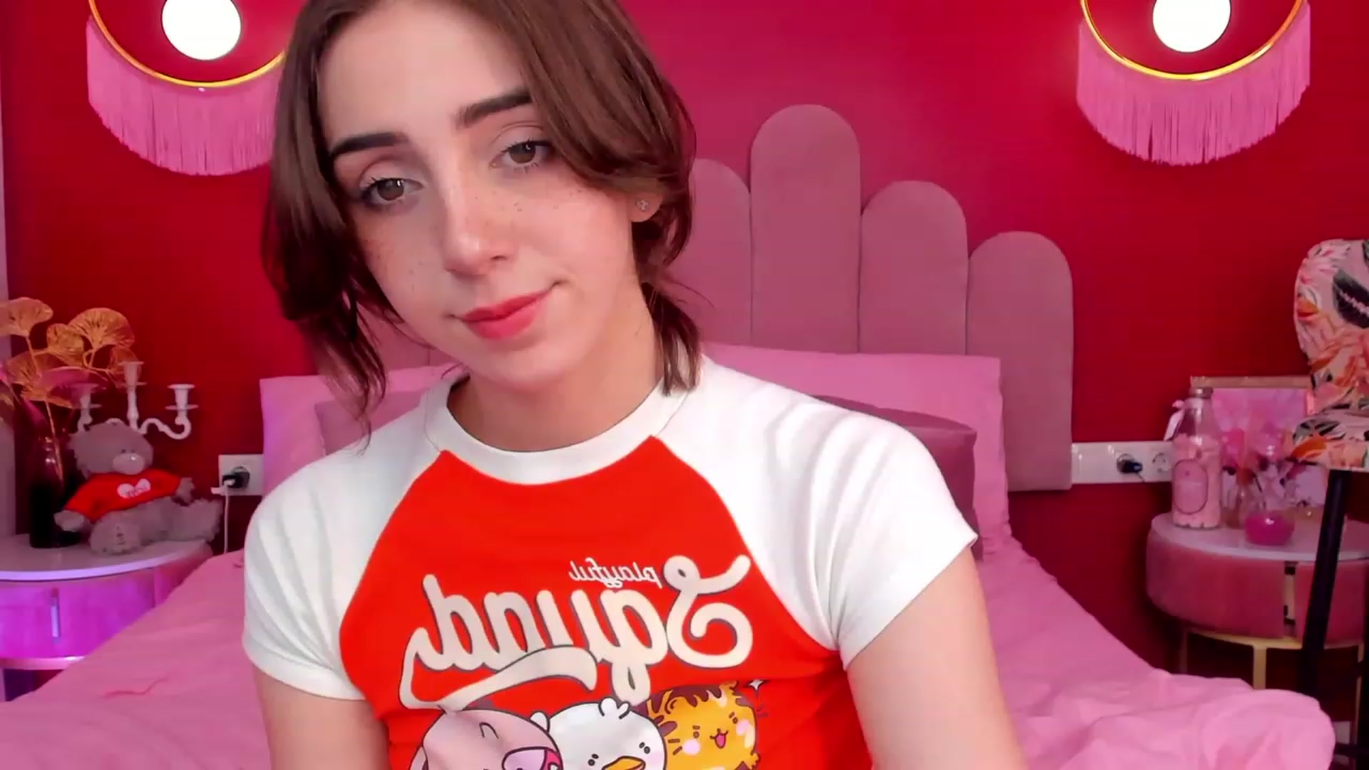 Gallery image thumbnail from ElsaYoung's myfreecams stream on, 05/30/2023, 12:40 image 14 of 20